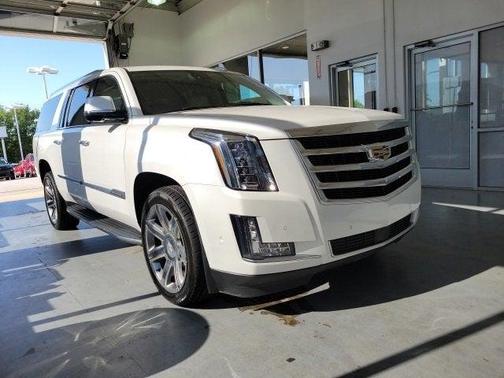 Crystal White Tricoat 2020 Cadillac Escalade ESV Premium Luxury