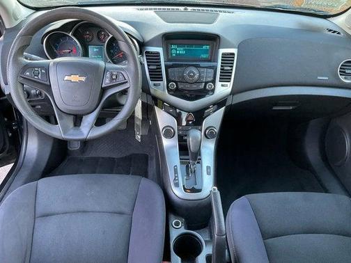 2015 Chevrolet Cruze 1LT