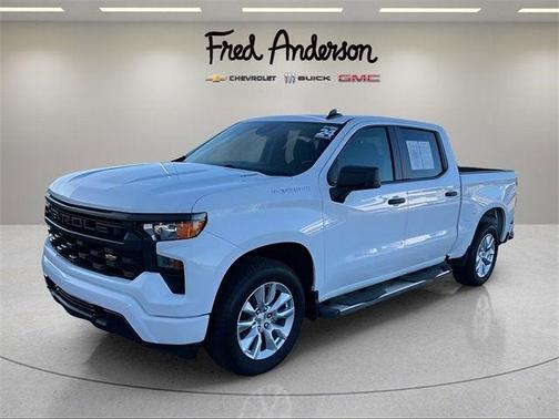 2024 Chevrolet Silverado 1500 Custom