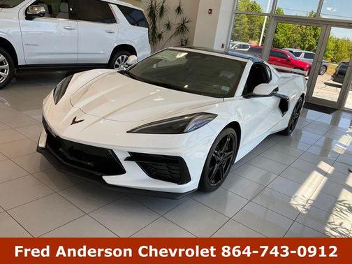 Arctic White 2026 Chevrolet Corvette Stingray w/2LT