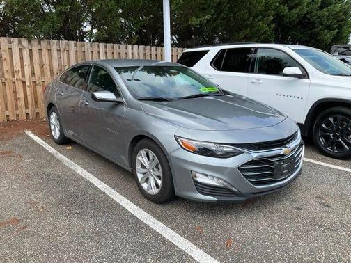 Sterling Gray Metallic 2025 Chevrolet Malibu FWD 1LT