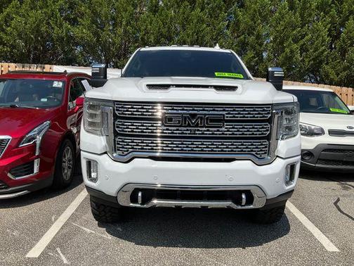 Summit White 2026 Chevrolet Silverado 2500 LT