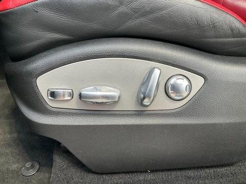 2020 Porsche Macan S