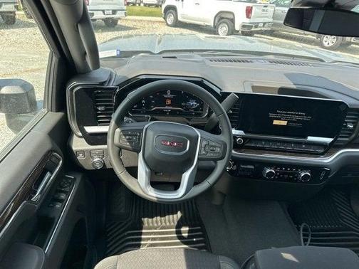 2025 GMC Sierra 2500 SLE
