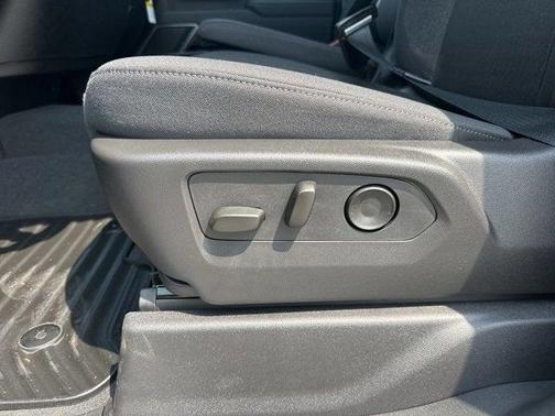 2025 GMC Sierra 2500 SLE
