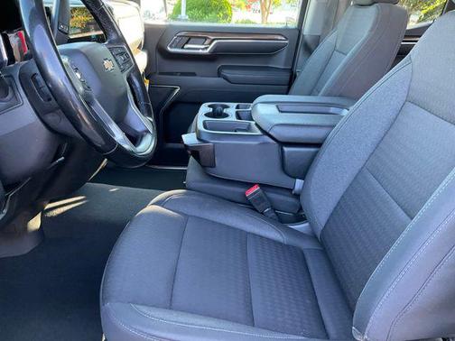 Sterling Gray Metallic 2023 Chevrolet Silverado 1500 LT