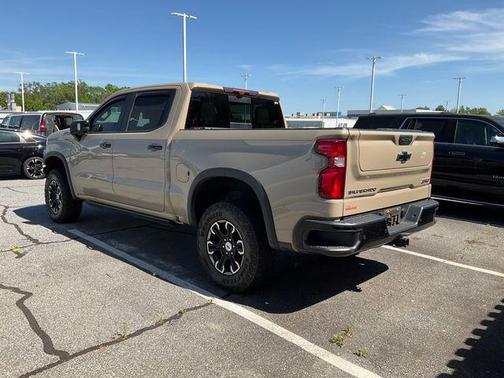 Sand Dune Metallic 2023 Chevrolet Silverado 1500 ZR2