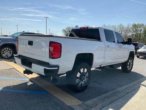 Summit White 2017 Chevrolet Silverado 2500 LTZ