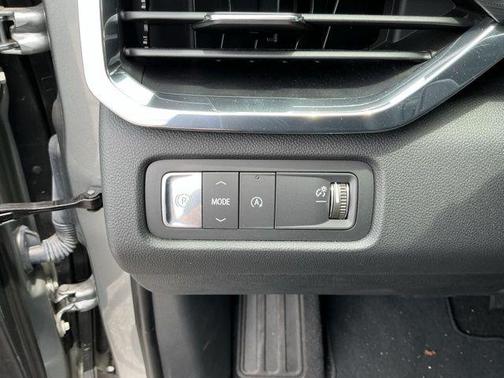 Sterling Metallic 2025 GMC Acadia FWD Elevation