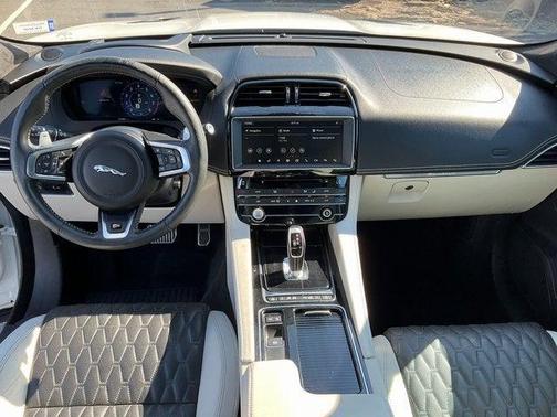 2020 Jaguar F-PACE SVR P550 AWD Automatic