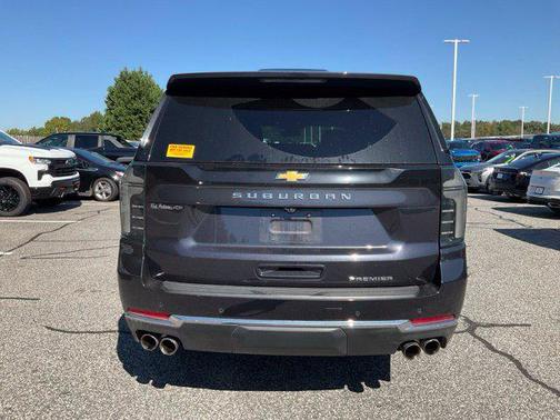 Dark Ash Metallic 2025 Chevrolet Suburban Premier