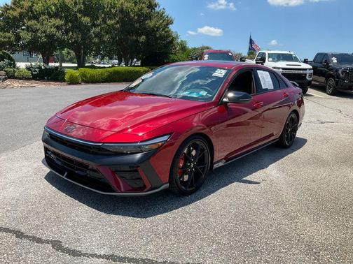 Ultimate red 2025 Hyundai ELANTRA N Base