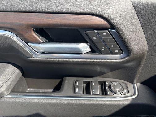 Sterling Metallic 2026 GMC Sierra 2500 SLT