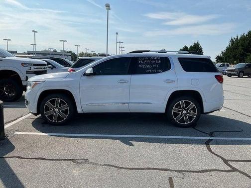 2019 GMC Acadia Denali