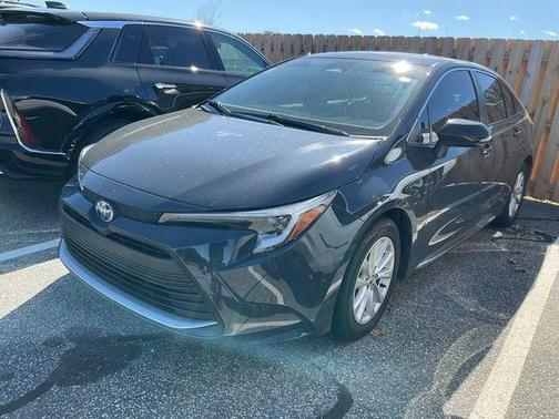 2024 Toyota Corolla Hybrid SE