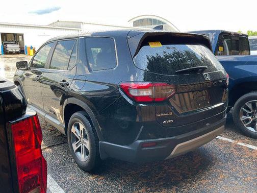 Crystal Black Pearl 2025 Honda Pilot EX-L