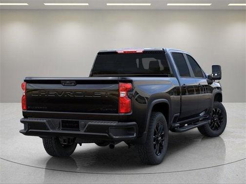 2026 Chevrolet Silverado 2500 Custom