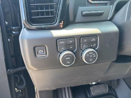 Onyx Black 2026 GMC Sierra 1500 AT4X
