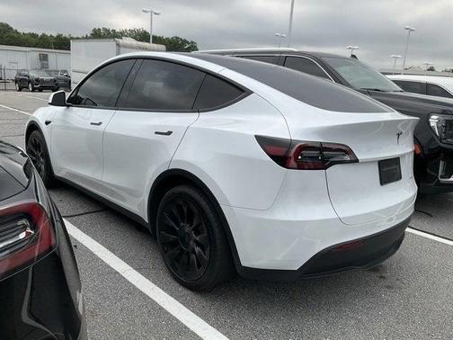 2023 Tesla Model Y Long Range Dual Motor All-Wheel Drive