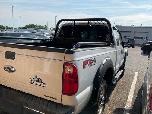 OXFORD WHITE 2015 Ford F-250 XLT