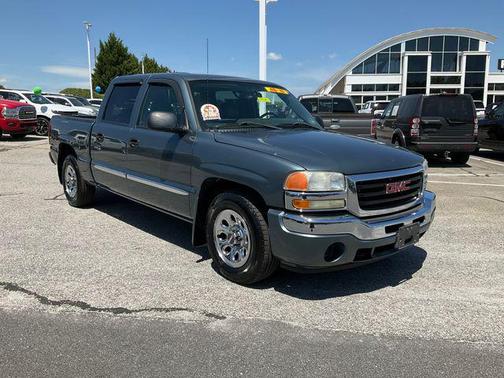 Stealth Gray Metallic 2006 GMC Sierra 1500 SL Crew Cab