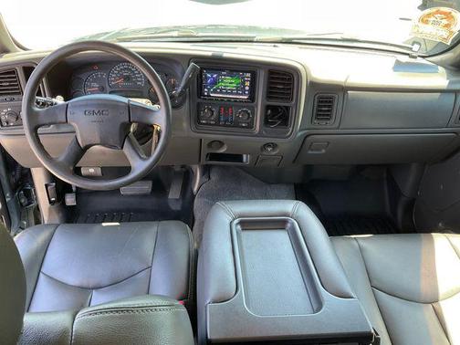 Stealth Gray Metallic 2006 GMC Sierra 1500 SL Crew Cab