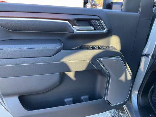 Sterling Metallic 2026 GMC Sierra 2500 Denali