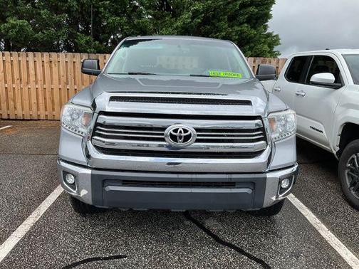 Silver Sky Metallic 2017 Toyota Tundra SR5