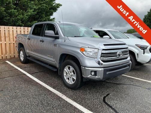 Silver Sky Metallic 2017 Toyota Tundra SR5