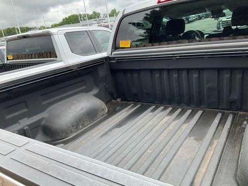 Silver Sky Metallic 2017 Toyota Tundra SR5