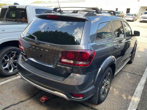 Granite Crystal Metallic Clearcoat 2015 Dodge Journey Crossroad