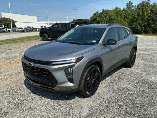 Sterling Gray Metallic 2026 Chevrolet Trax FWD ACTIV