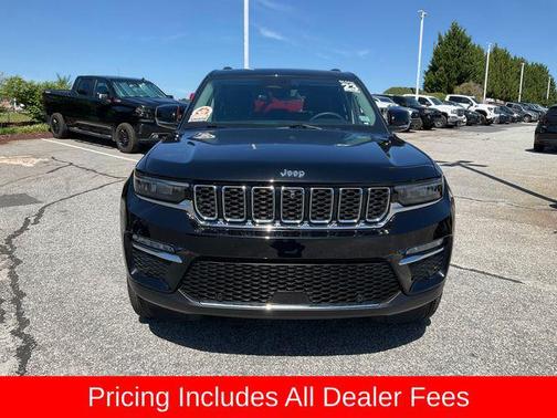 Diamond Black Crystal Pearlcoat 2023 Jeep Grand Cherokee Limited