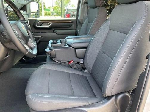 2024 Chevrolet Silverado 3500 LT