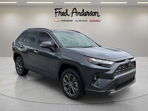 2025 Toyota RAV4 Hybrid SE
