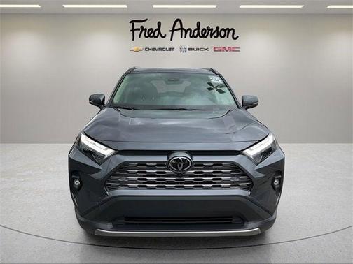 2025 Toyota RAV4 Hybrid SE