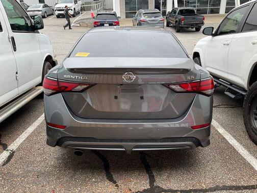 Gun Metallic 2022 Nissan Sentra SR