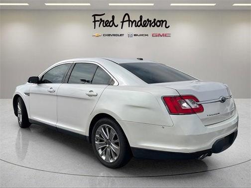 2010 Ford Taurus Limited