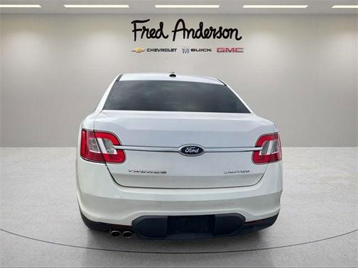 2010 Ford Taurus Limited