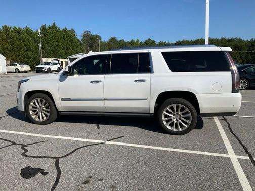 Crystal White Tricoat 2018 Cadillac Escalade ESV Platinum