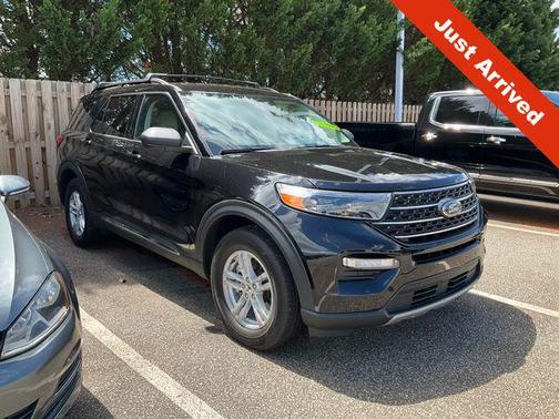 Black Metallic 2023 Ford Explorer XLT