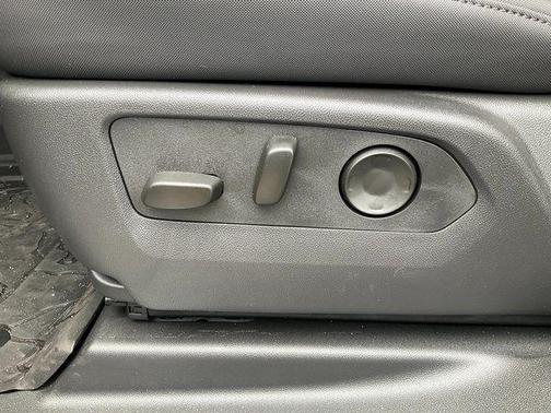 Meteorite Metallic (Grey) 2025 GMC HUMMER EV Pickup 2X