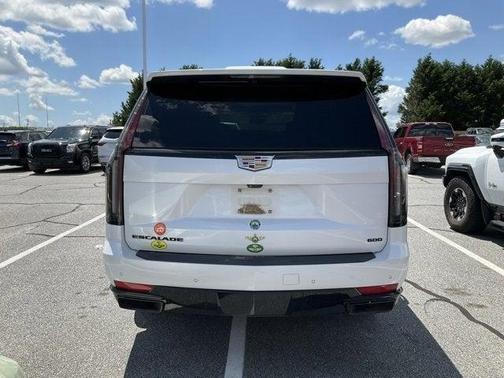 2022 Cadillac Escalade Sport Platinum