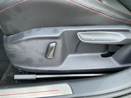 2019 Volkswagen Golf GTI 2.0T S 4-Door