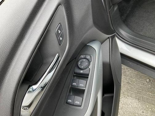 2026 Chevrolet Trax FWD 1RS