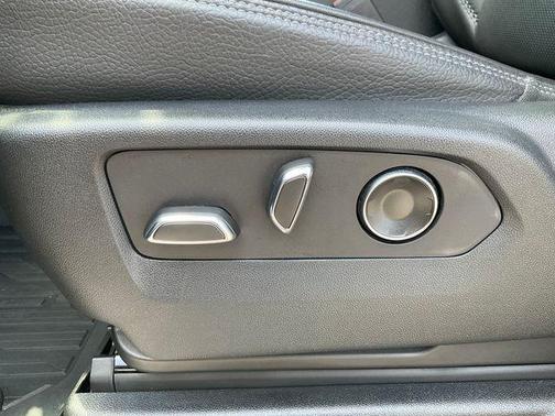 Satin Steel Metallic 2021 GMC Yukon Denali