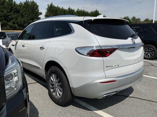 2023 Buick Enclave Premium FWD