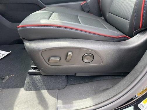 2025 Chevrolet Silverado EV RST