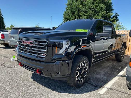 Onyx Black 2026 GMC Sierra 2500 AT4