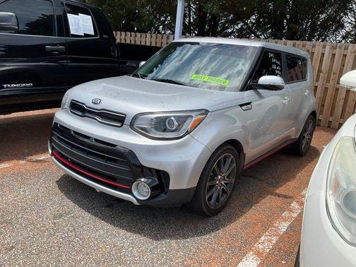 Bright Silver 2017 Kia Soul !